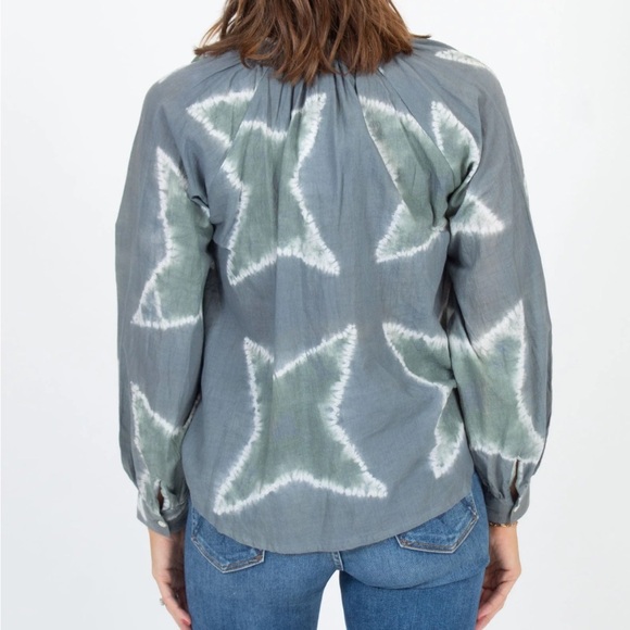 [V. DE. VINSTER] Star Tye Dye Print Blouse - Size Small NWT - Picture 3 of 5